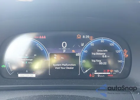 2023 Toyota Crown Limited z USA, uszkodzony, nr VIN JTDAAAAF9P3018029